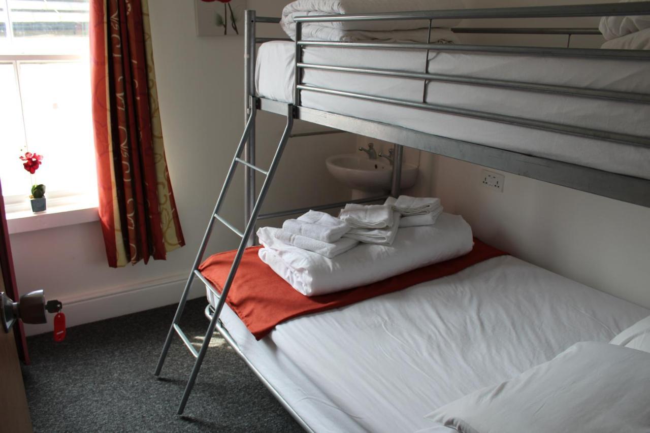 Backpackers Blackpool Hotel & Suites Экстерьер фото