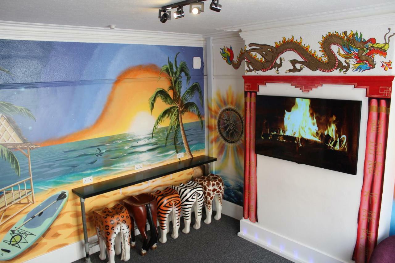 Backpackers Blackpool Hotel & Suites Экстерьер фото