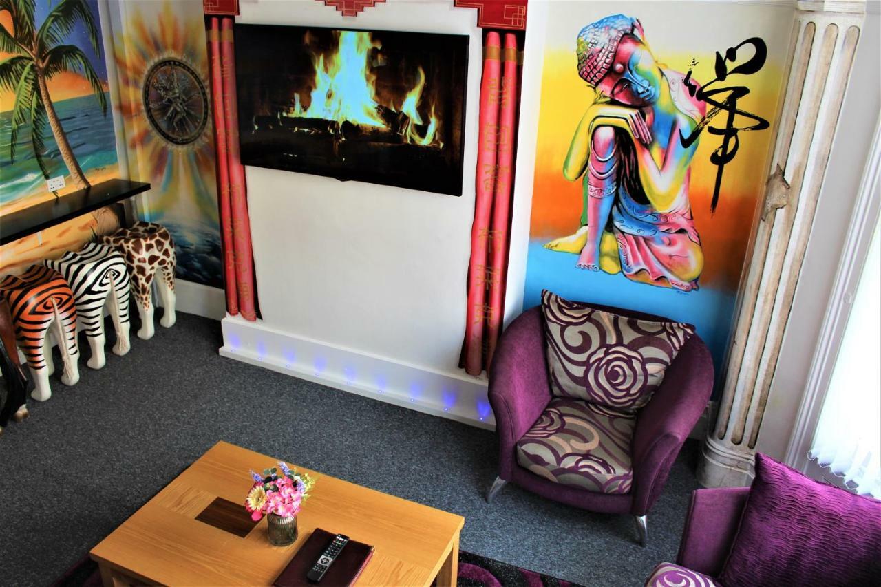 Backpackers Blackpool Hotel & Suites Экстерьер фото